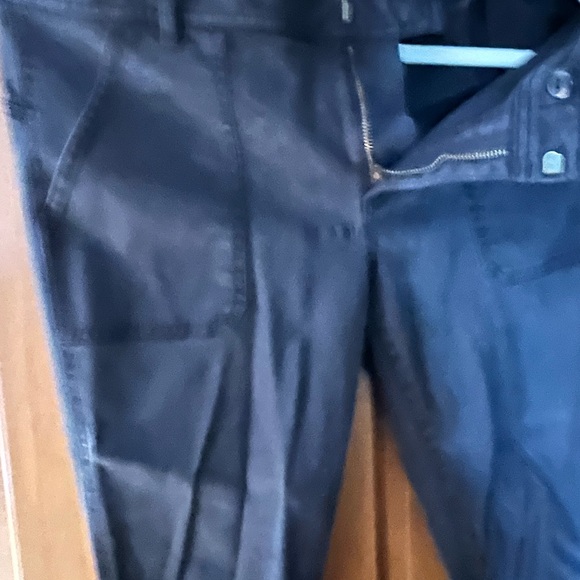 LOFT Stylish Casual Pants - Picture 5 of 5